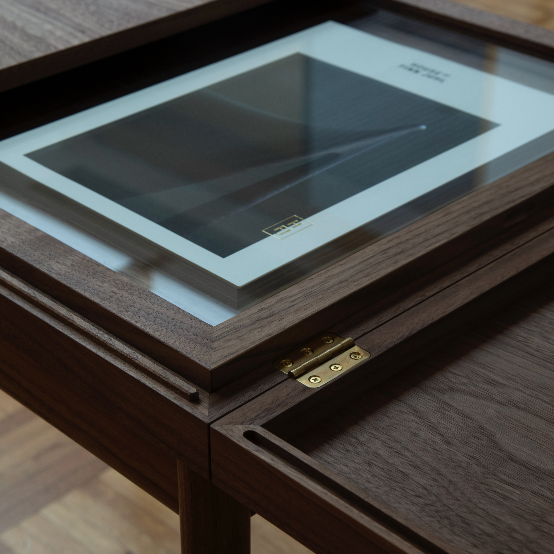 The Art Collector's Table